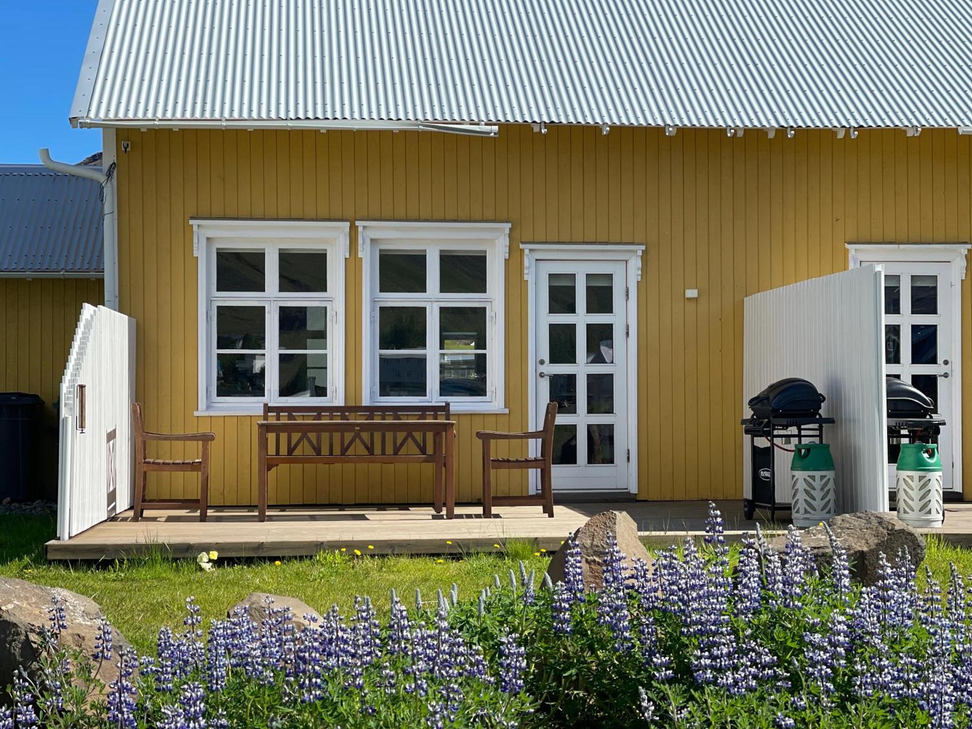 Lonsleira Apartments Seyðisfjörður Extérieur photo