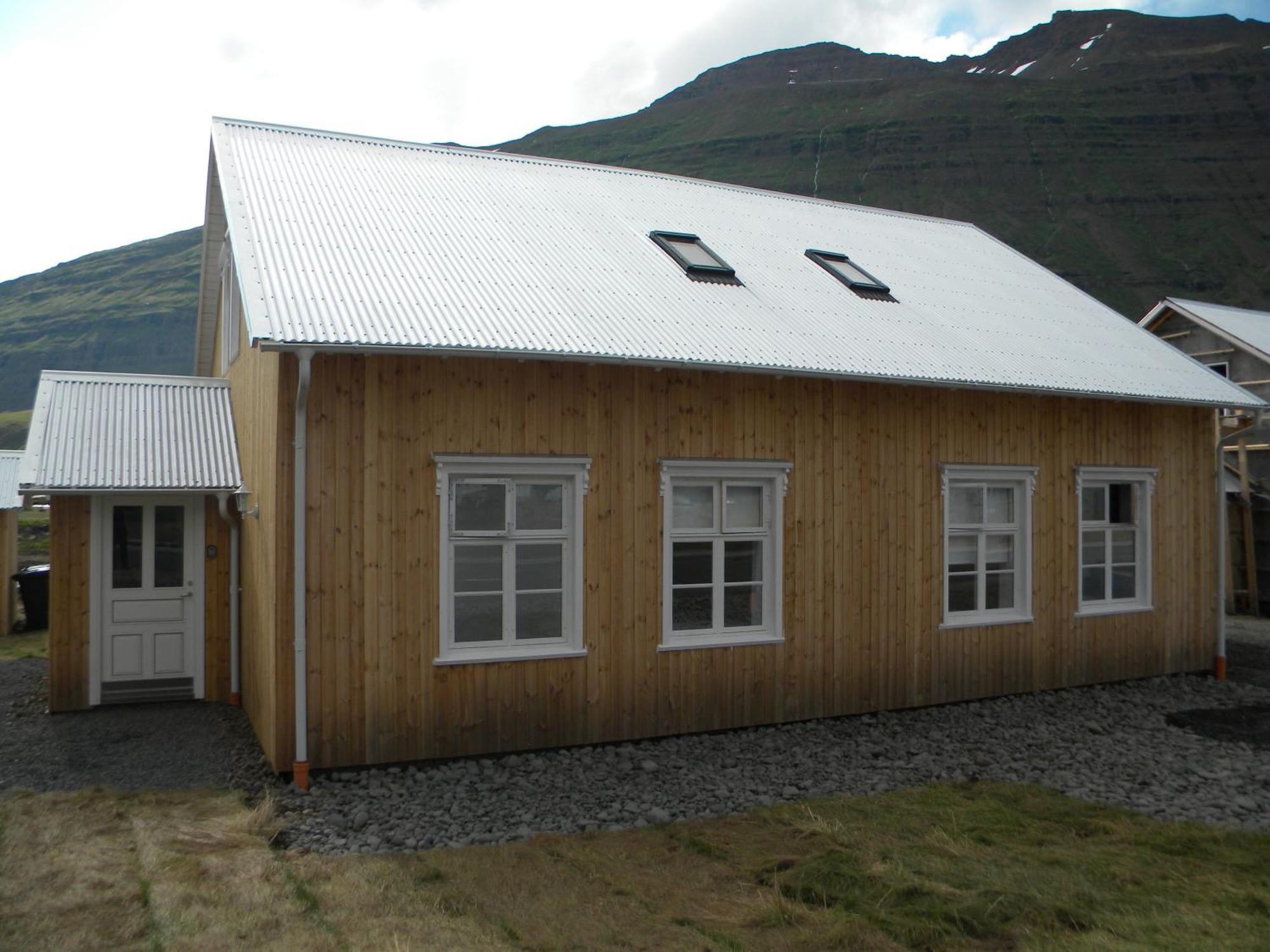 Lonsleira Apartments Seyðisfjörður Chambre photo